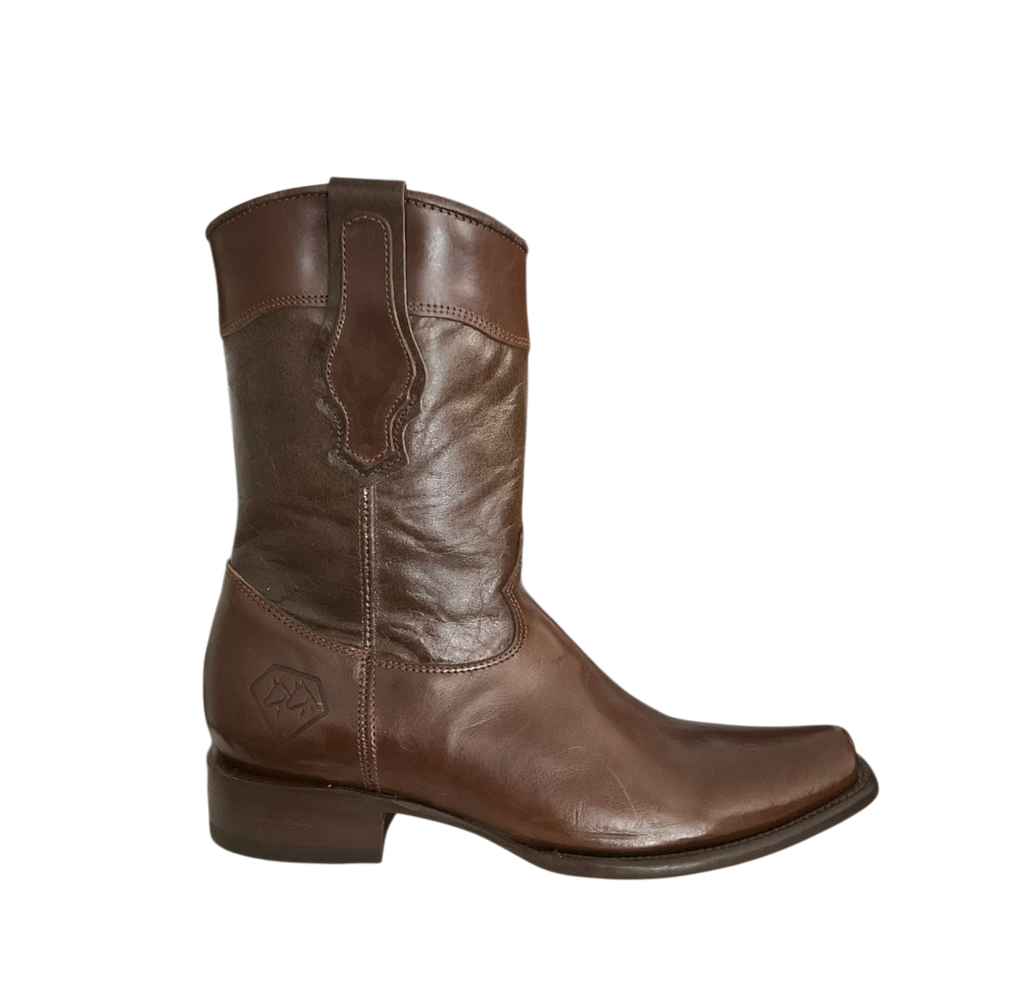 BOTINETA CAFE PULLUP H/LEVIS T/RECTO T/LISO S/CUERO  