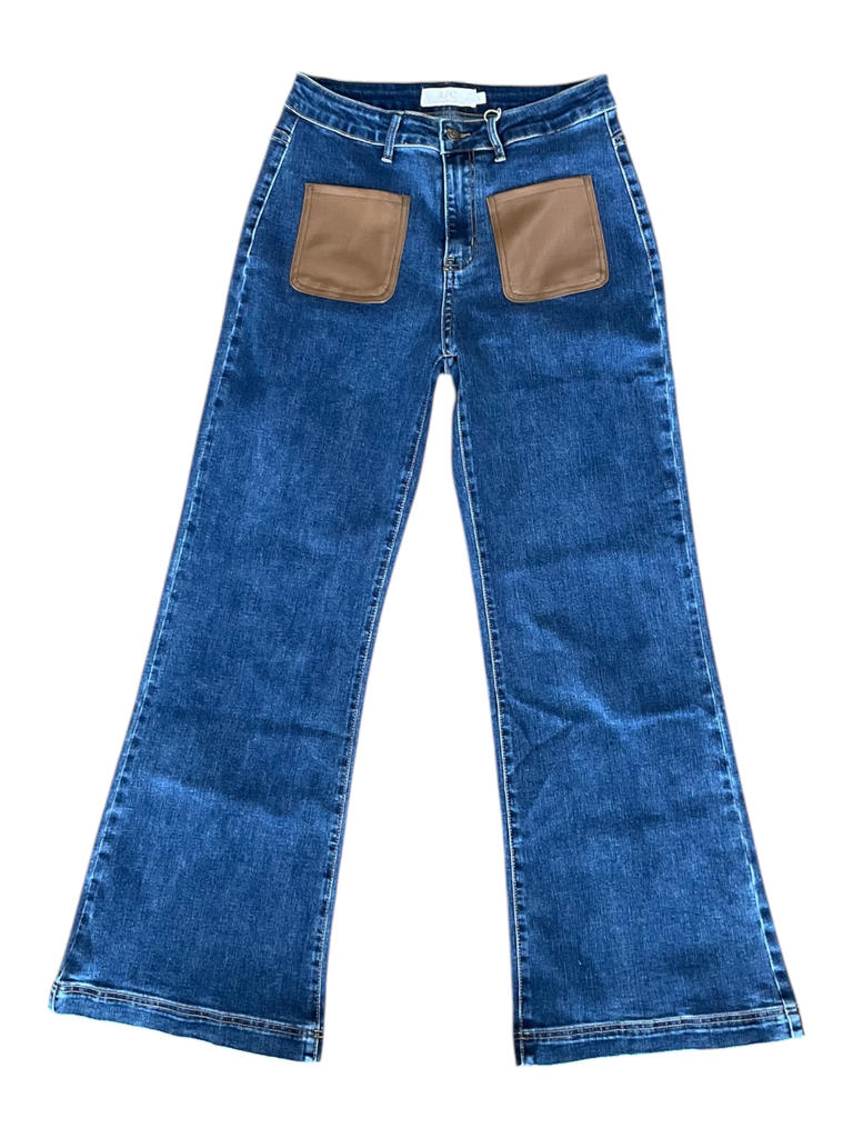 PANTALON VAQUERO CORTE BOTA C/BOLSAS DE PIEL